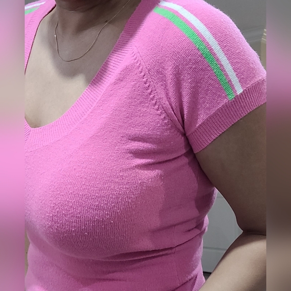 2 for 1 Tommy Hilfiger tops - Picture 5 of 5